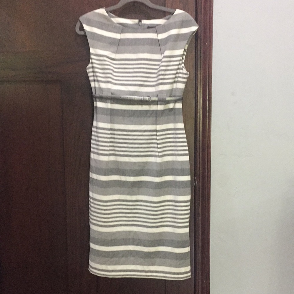 Gray & white dress!!